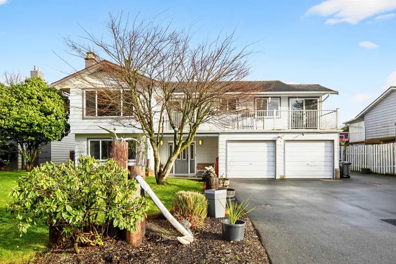 11570 196B STREET - photo 1 of 25