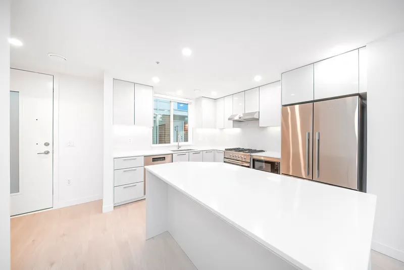 SL6 10333 RIVER DRIVE - photo 3 of 23