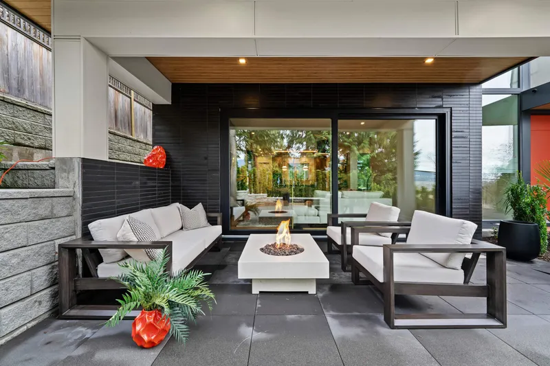 4528 SKYLINE DRIVE - photo 4 of 25