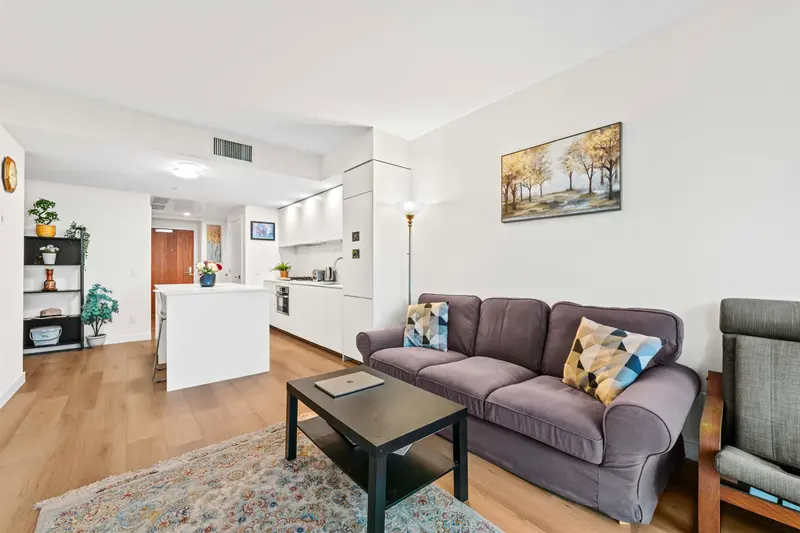 706 6463 SILVER AVENUE - photo 3 of 25