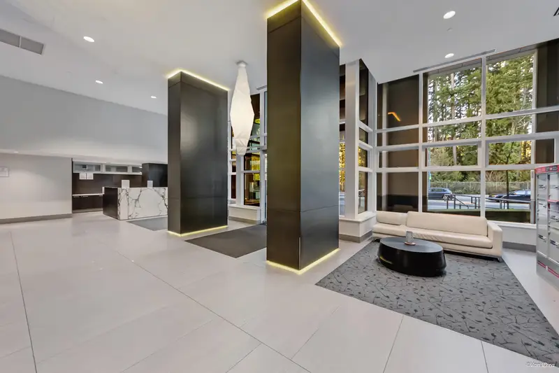 3804 3080 LINCOLN AVENUE - photo 2 of 25