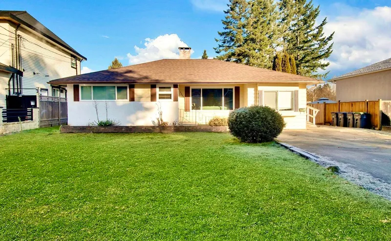 12533 99A AVENUE - photo 1 of 19