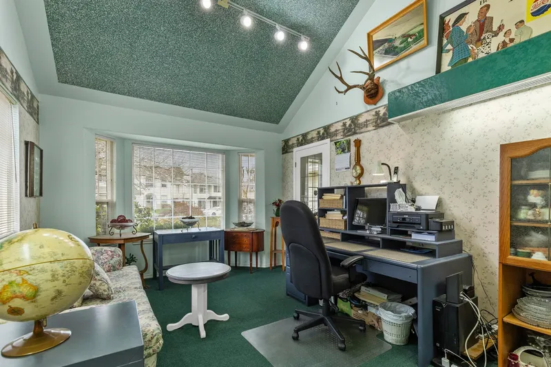 33753 BEST AVENUE - photo 4 of 25