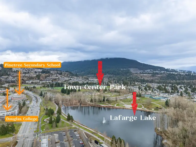 1103 3007 GLEN DRIVE - photo 2 of 23