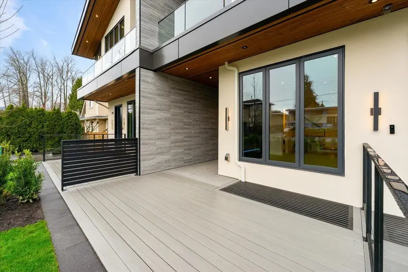 103 1518 HATTON AVENUE - photo 3 of 25