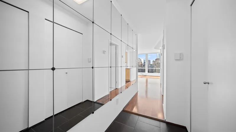 2809 1008 CAMBIE STREET - photo 4 of 25