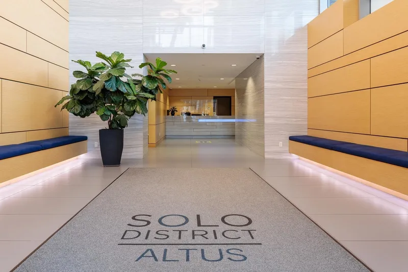 3802 4485 SKYLINE DRIVE - photo 2 of 25