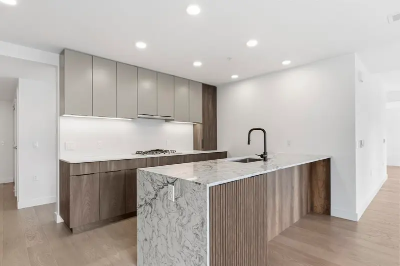 309 3590 W 39TH AVENUE - photo 2 of 25