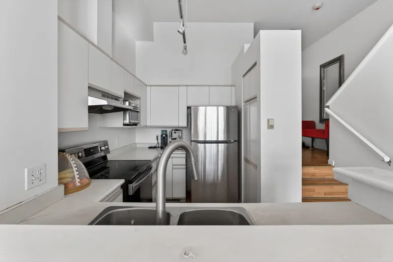 3 3580 RAINIER PLACE - photo 1 of 25