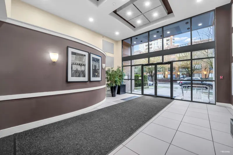 308 3588 CROWLEY DRIVE - photo 3 of 25