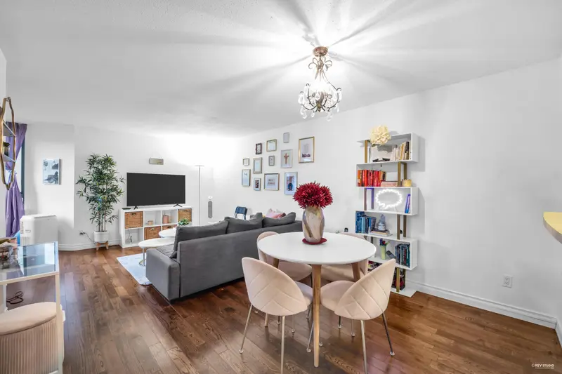 308 3588 CROWLEY DRIVE - photo 4 of 25