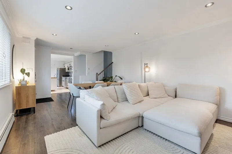 1665 PATRICIA AVENUE - photo 4 of 25