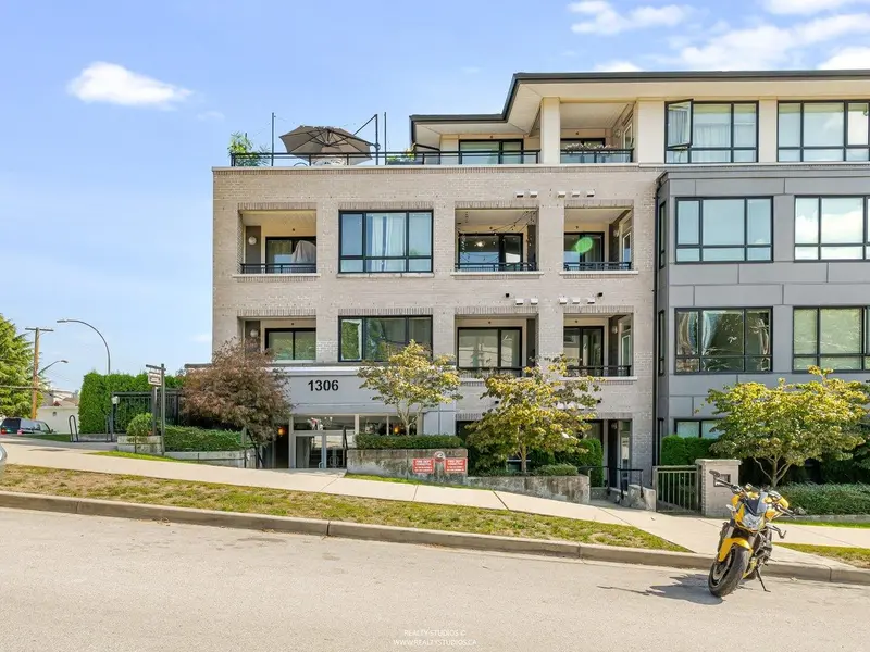 PH-08 1306 FIFTH AVENUE - photo 1 of 25