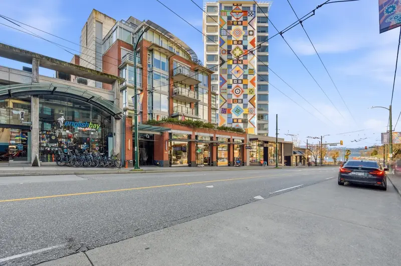 301 1762 DAVIE STREET - photo 2 of 25