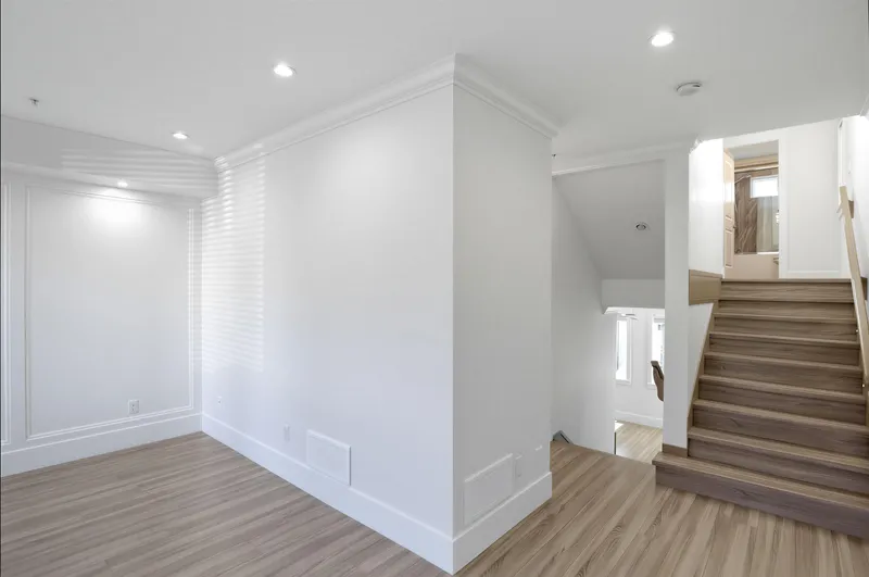 13667 232A STREET - photo 3 of 25