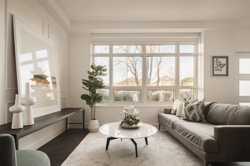 101 3668 W 10TH AVENUE - photo 3 of 25