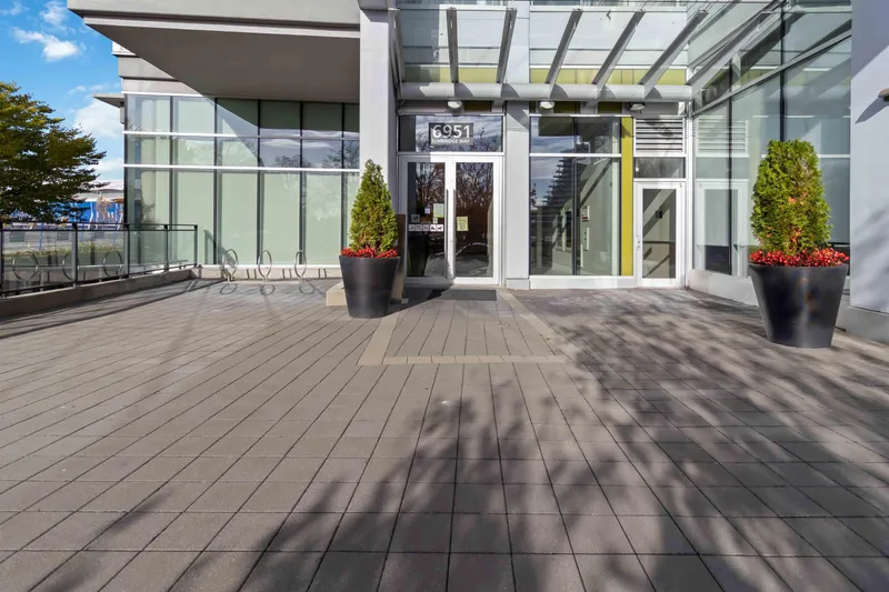 1206 6951 ELMBRIDGE WAY - photo 2 of 22