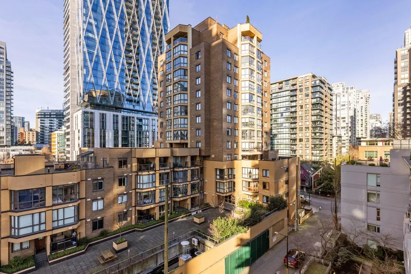 701 1133 HOMER STREET - photo 3 of 12