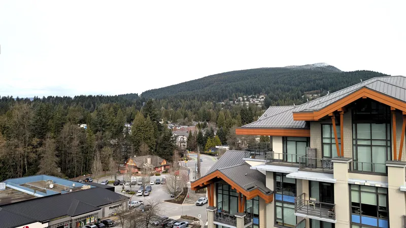 802 1210 E 27TH STREET - photo 3 of 25