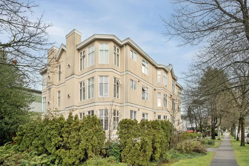 201 1099 W 71ST AVENUE - photo 3 of 21