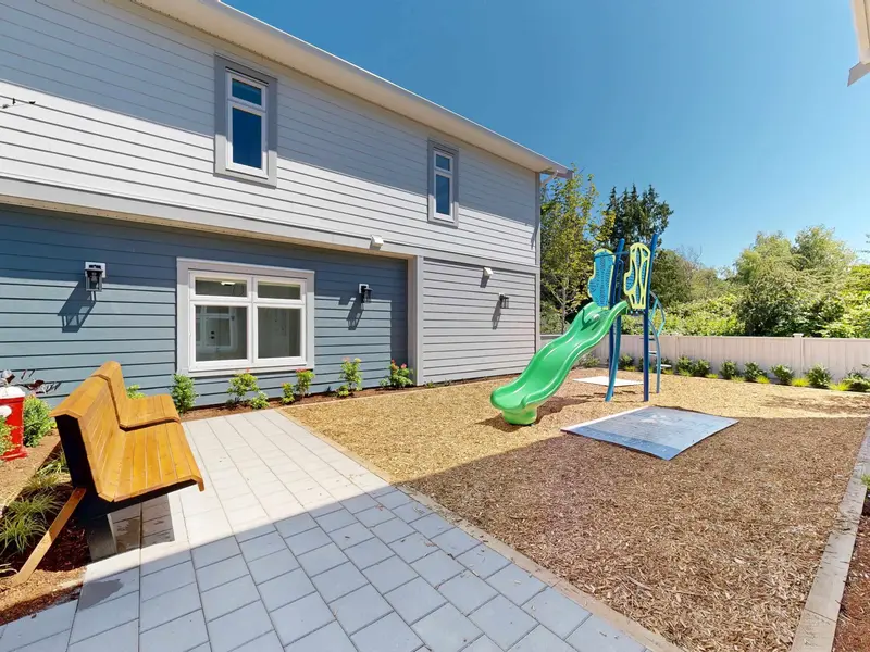 4 7100 ASH STREET - photo 4 of 5