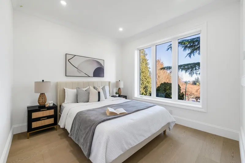 4005 W 35TH AVENUE - photo 3 of 7