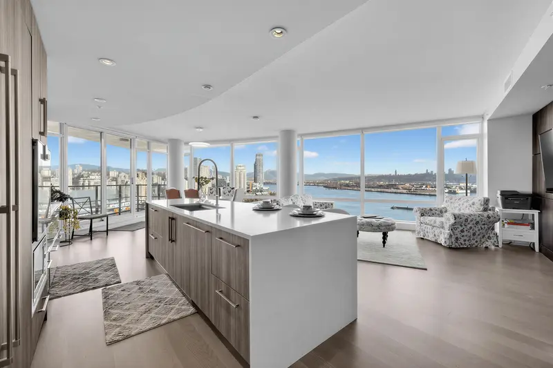 1705 210 SALTER STREET - photo 1 of 17