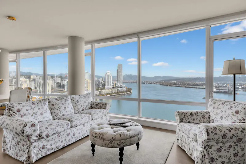 1705 210 SALTER STREET - photo 3 of 17