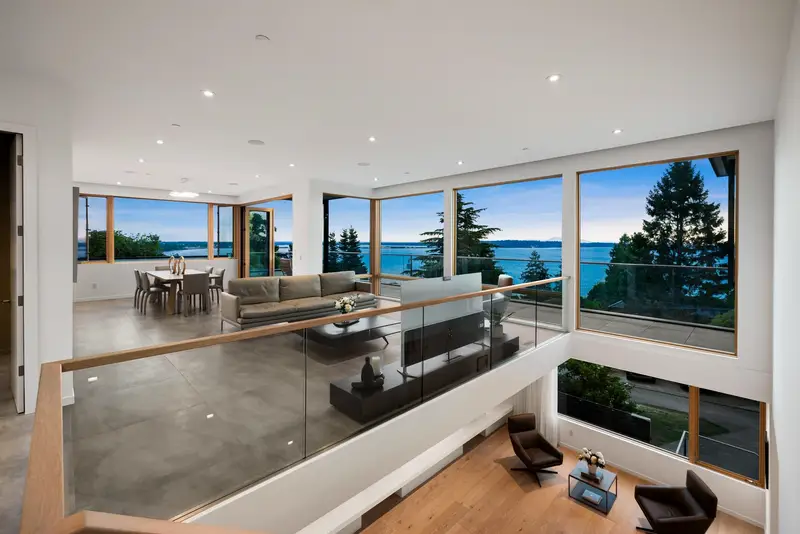 15493 ROYAL AVENUE - photo 3 of 25