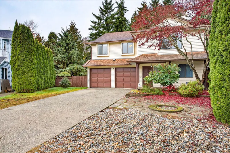 11918 BRUCE PLACE - photo 4 of 25