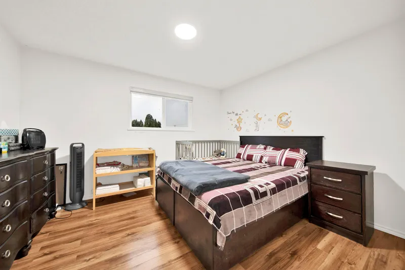 6369 173A STREET - photo 3 of 25