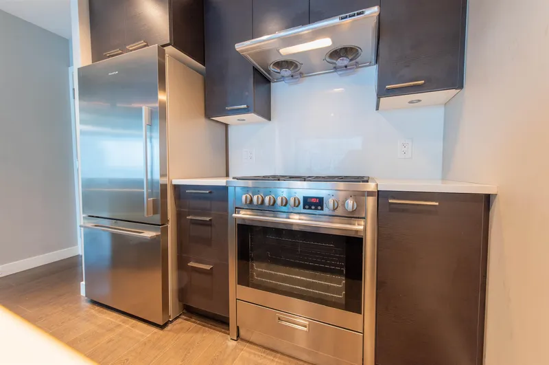 1506 6188 NO. 3 ROAD - photo 3 of 25