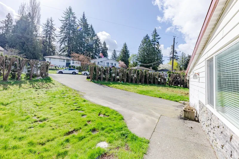 11411 LOUGHREN DRIVE - photo 4 of 25