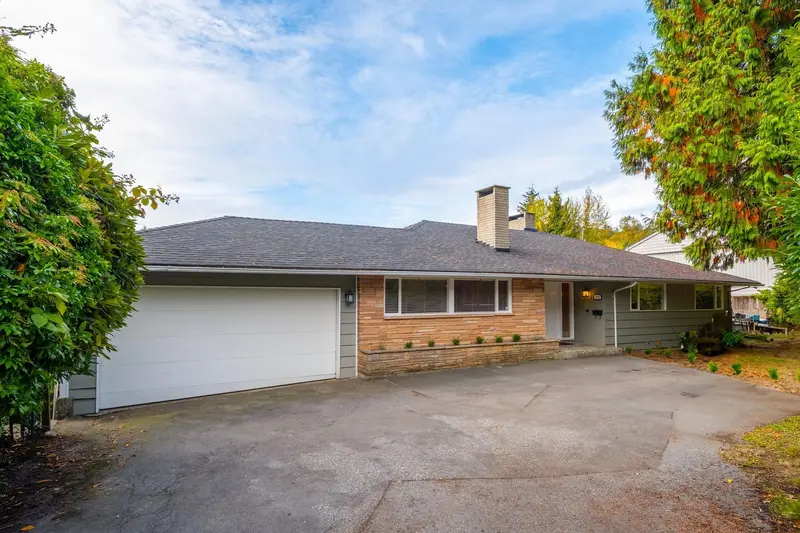 775 SOUTHBOROUGH DRIVE - photo 1 of 25