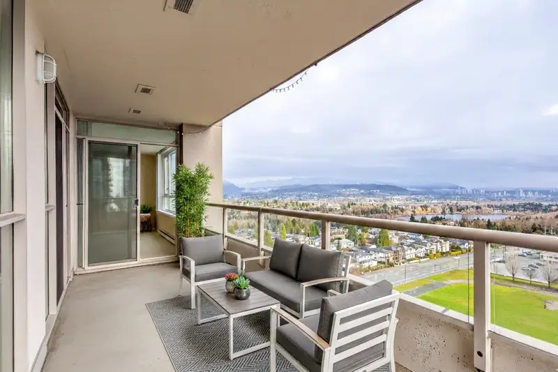 1607 6055 NELSON AVENUE - photo 4 of 25