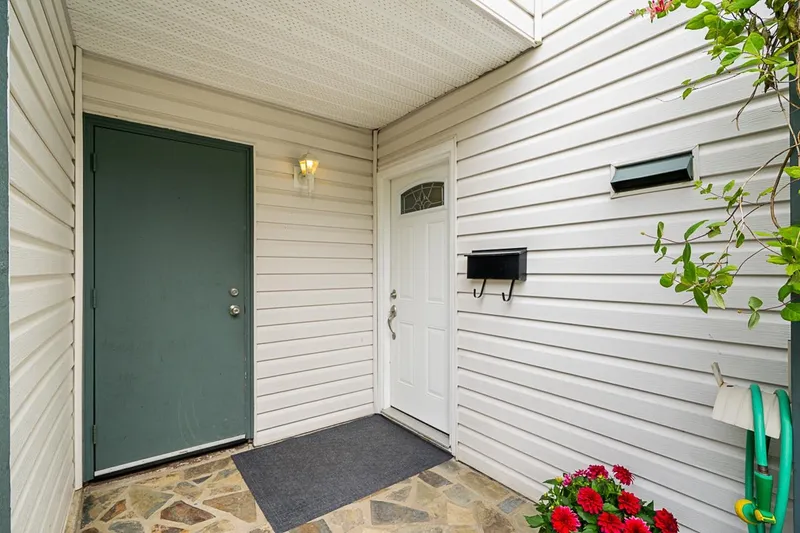 18 6613 138 STREET - photo 2 of 22