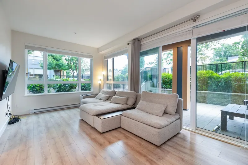 121 721 ANSKAR COURT - photo 4 of 25