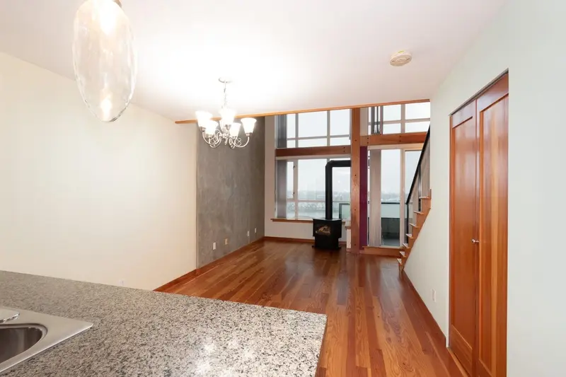 514 7 RIALTO COURT - photo 3 of 24