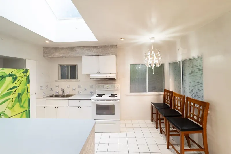 8236 HAIG STREET - photo 3 of 9