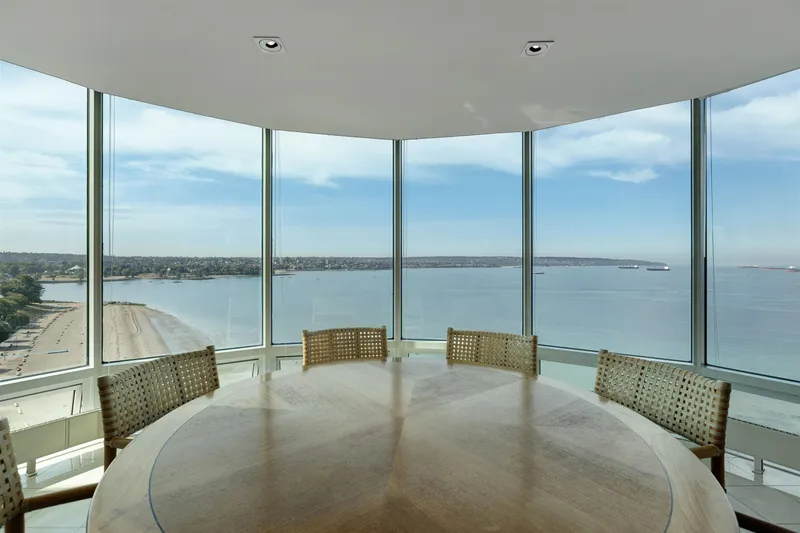 1600 1919 BEACH AVENUE - photo 4 of 25