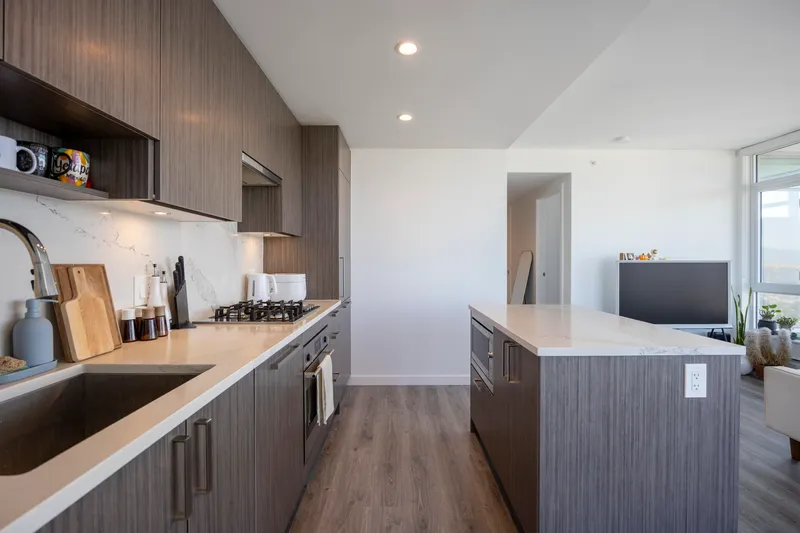 3802 13350 CENTRAL AVENUE - photo 4 of 25