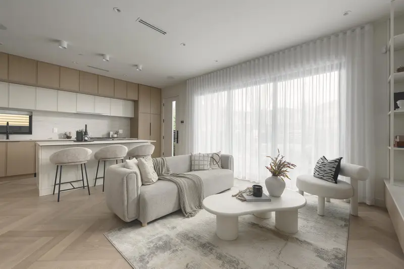 1 58 E 40TH AVENUE - photo 1 of 23