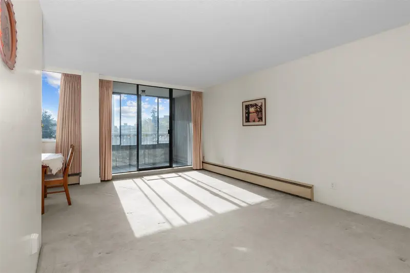 505 740 HAMILTON STREET - photo 4 of 20