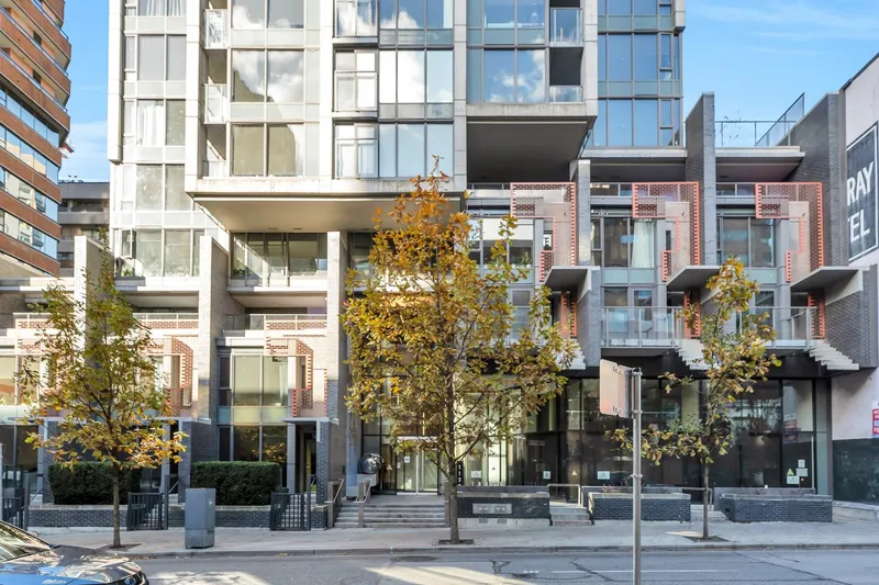 1405 1133 HORNBY STREET - photo 2 of 25