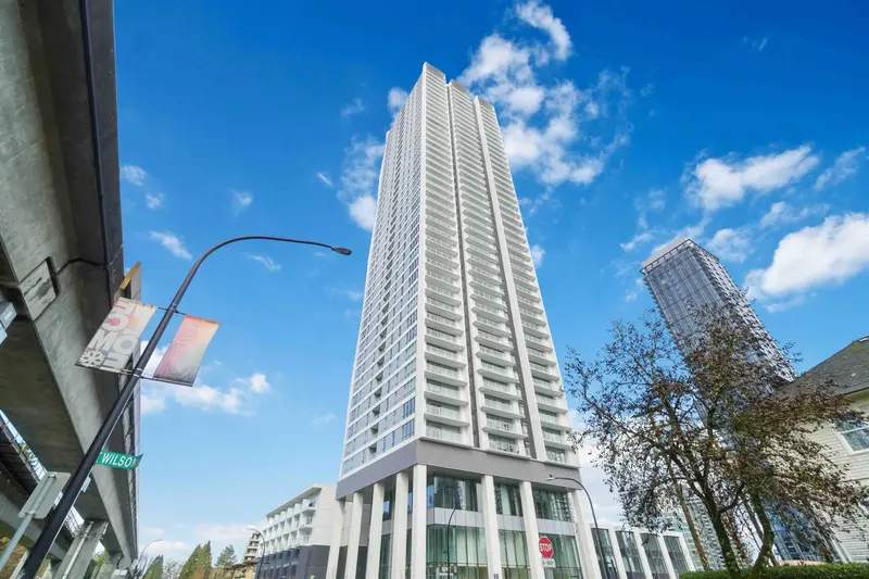 2505 6087 WILSON AVENUE - photo 1 of 25