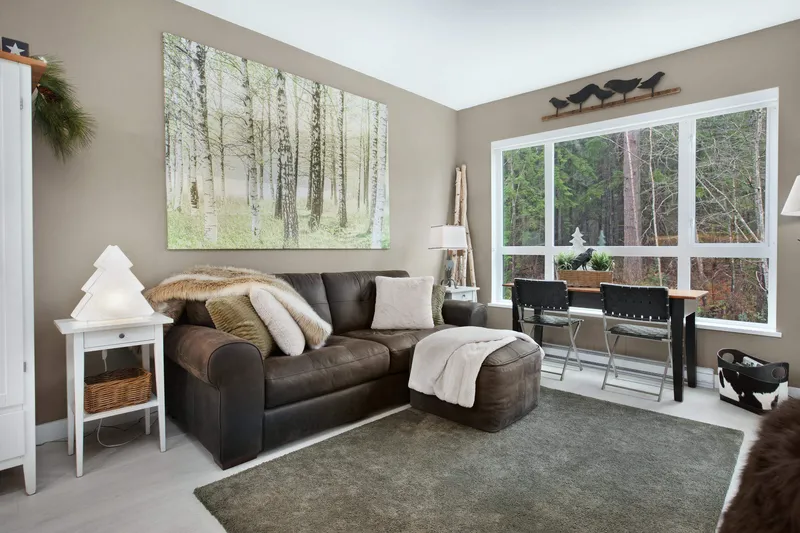 312 3596 MALSUM DRIVE - photo 1 of 25