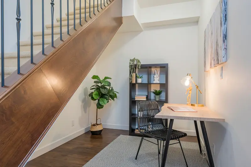 592 8288 207A STREET - photo 4 of 25