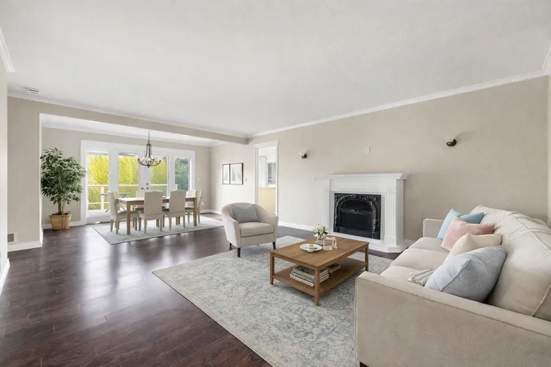 1071 KING GEORGE BOULEVARD - photo 3 of 24