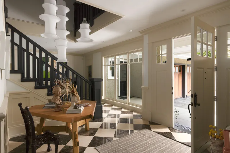 2955 ROSEBERY AVENUE - photo 2 of 25