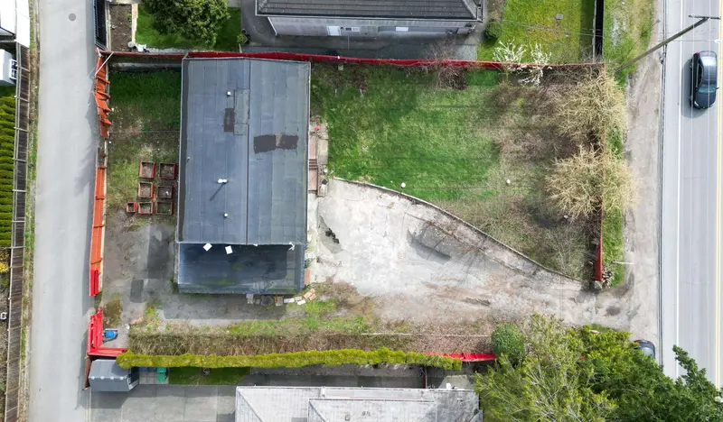 9032 156 STREET - photo 3 of 4